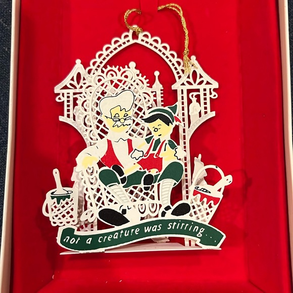 Disney Vintage Winterlace Filigree Ornament 1988 pinnochio - Picture 1 of 5